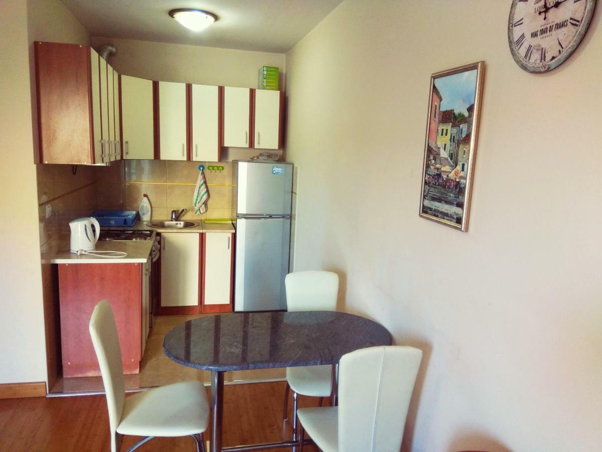 Apartments Lux Milano, Savina,Herceg-Novi Херцег Нови Екстериор снимка