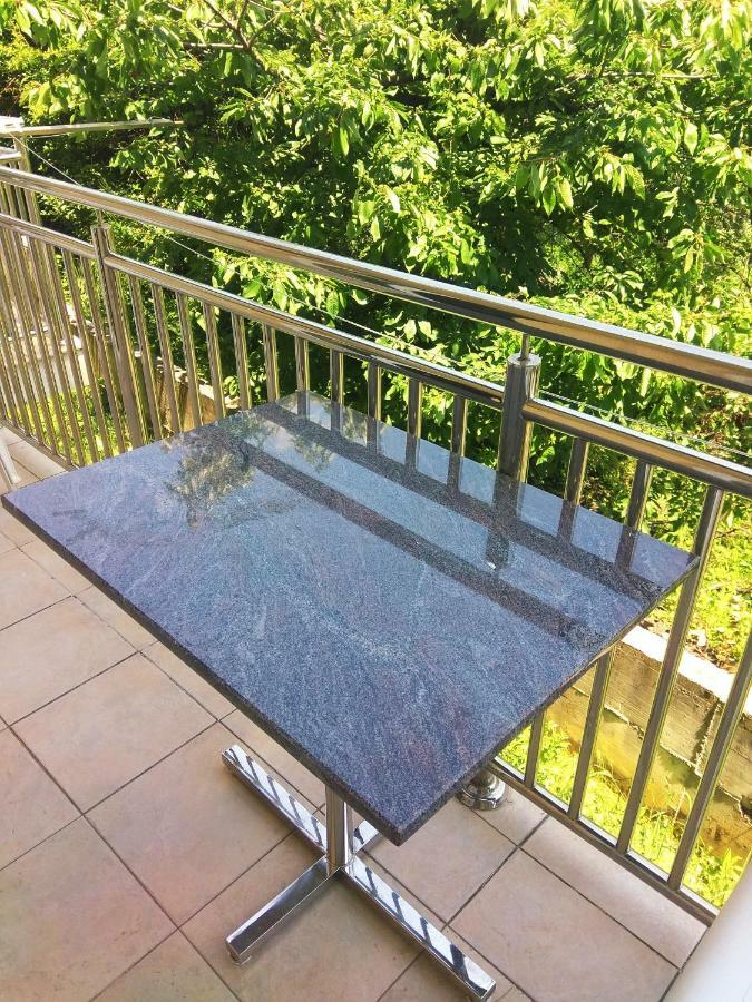 Apartments Lux Milano, Savina,Herceg-Novi Херцег Нови Екстериор снимка